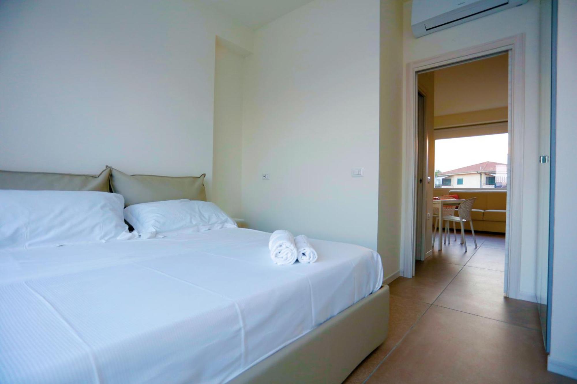 Path House - Etna & Sea View Aparthotel Riposto Rom bilde